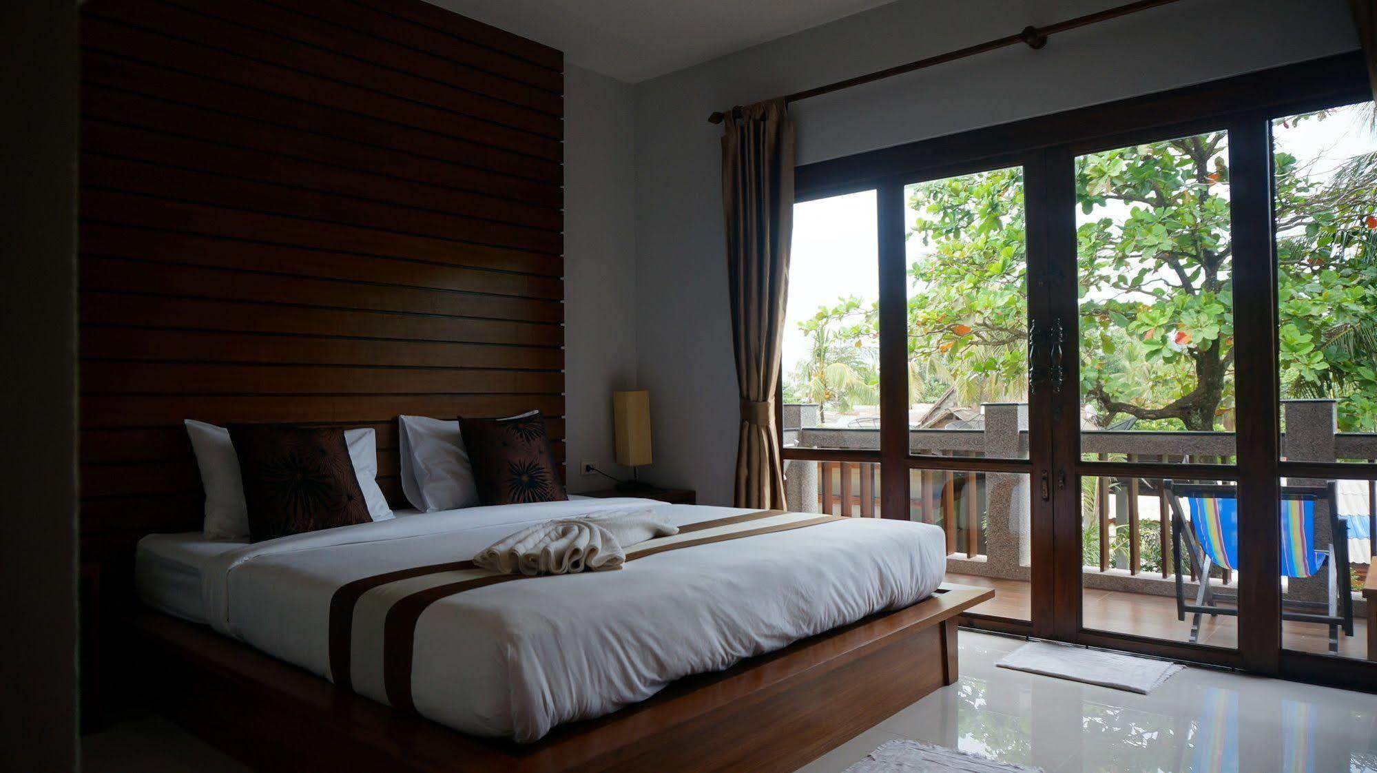 Lanta Intanin Resort - Sha Extra Plus Ко-Ланта Екстер'єр фото