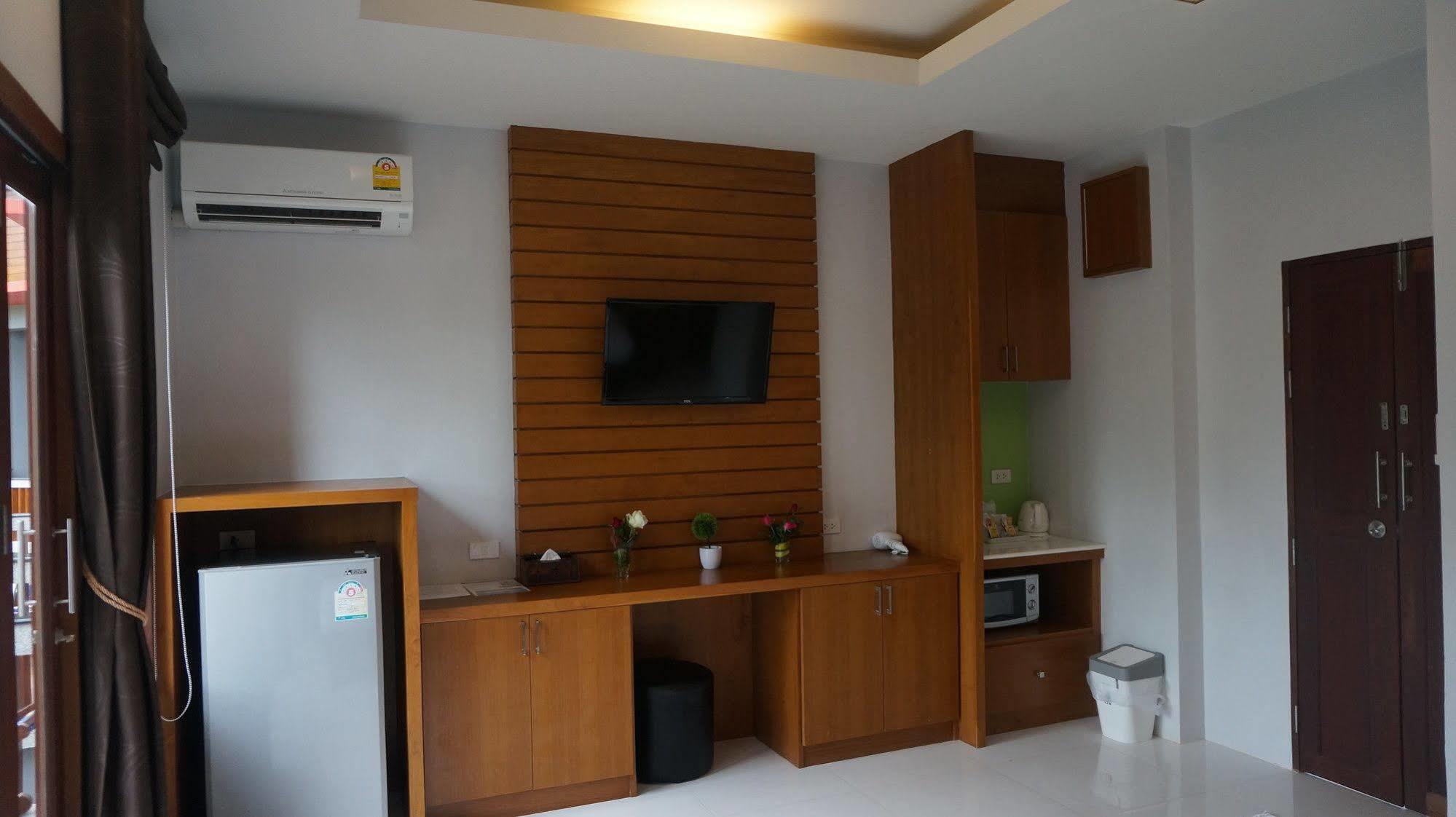 Lanta Intanin Resort - Sha Extra Plus Ко-Ланта Екстер'єр фото